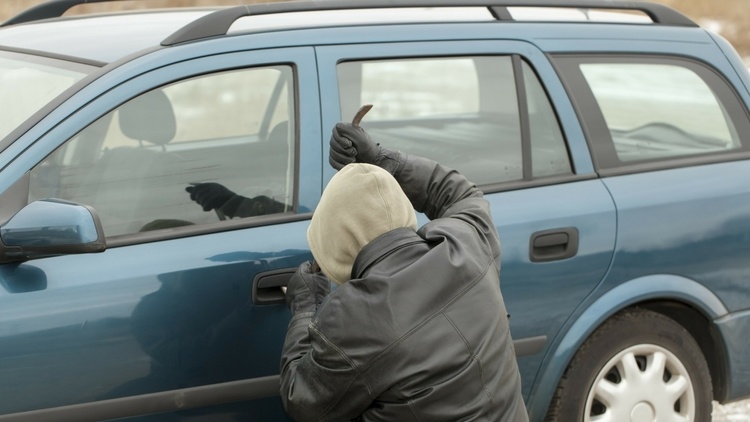 How to claim for car theft and the total admissible amount for the same? How to claim for car theft and the total admissible amount for the same?