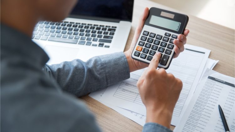 LIC Jeevan Saral Plan 165 – Premium, Maturity and Benefits Calculator